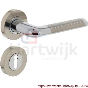 Intersteel Living 1684 deurkruk Marion op rond rozet 7 mm nokken met sleutelgat plaatje chroom-nikkel mat - H26004871 - afbeelding 1