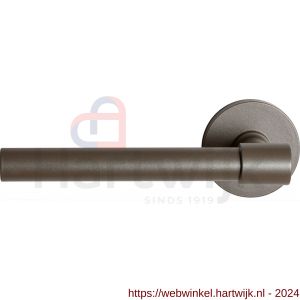 GPF Bouwbeslag Anastasius 3051.A3-05 L Hipi Deux deurkruk gatdeel 139 mm op ronde rozet 50x6 mm linkswijzend Mocca blend - H21010142 - afbeelding 1