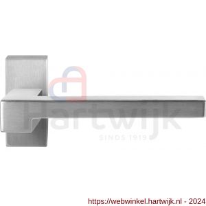 GPF Bouwbeslag RVS 3160.09-01 Raa deurkruk op rechthoekige rozet 70x32x10 mm RVS mat geborsteld - H21009294 - afbeelding 1