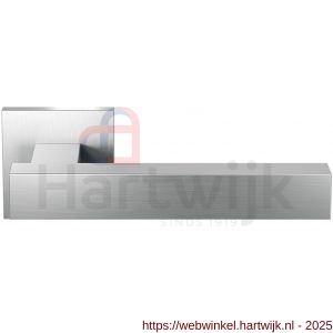 GPF Bouwbeslag RVS GPF1307.09-02 Toro+ deurkruk op vierkant rozet RVS 50x50x8 mm RVS geborsteld - H21009237 - afbeelding 1
