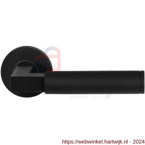 GPF Bouwbeslag ZwartWit 8213.61-00 Kuri deurkruk op rond rozet 50x8 mm zwart - H21009322 - afbeelding 1