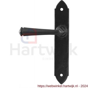 Kirkpatrick KP6052L deurkruk gatdeel linkswijzend op schild 245x40 mm blind smeedijzer zwart - H21006045 - afbeelding 1